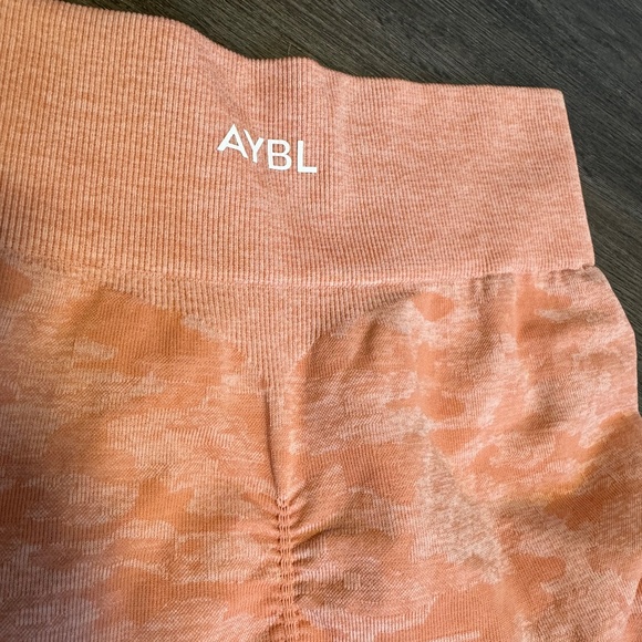 AYBL Evolve Women's Camo Seamless Leggings - Picture 7 of 7